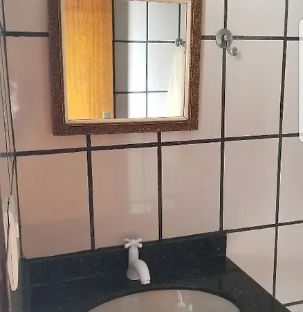 Quarto particular em Vitória Exterior foto